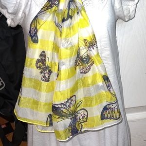 Candies yellow and white striped scarf